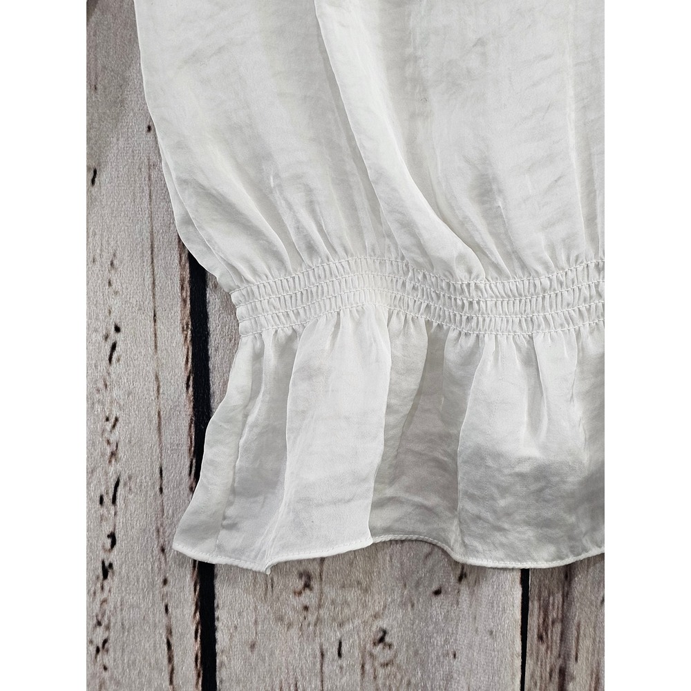 Michael‎ Kors Peplum Blouse Women Size S White Smocked V-Neck Satin Cropped EUC - Picture 4 of 8